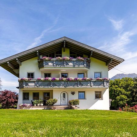 Gaestehaus Weber Oberperfuss Luaran gambar
