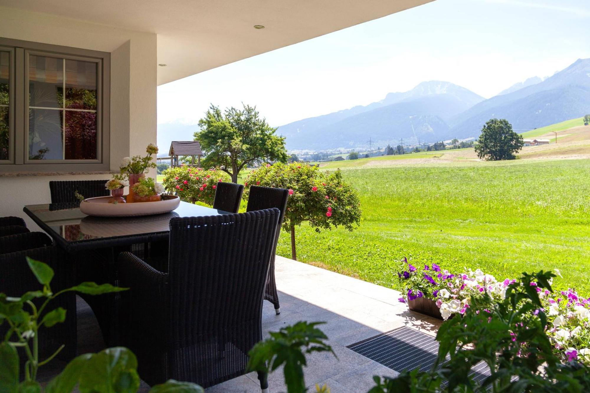 Gaestehaus Weber Oberperfuss Luaran gambar