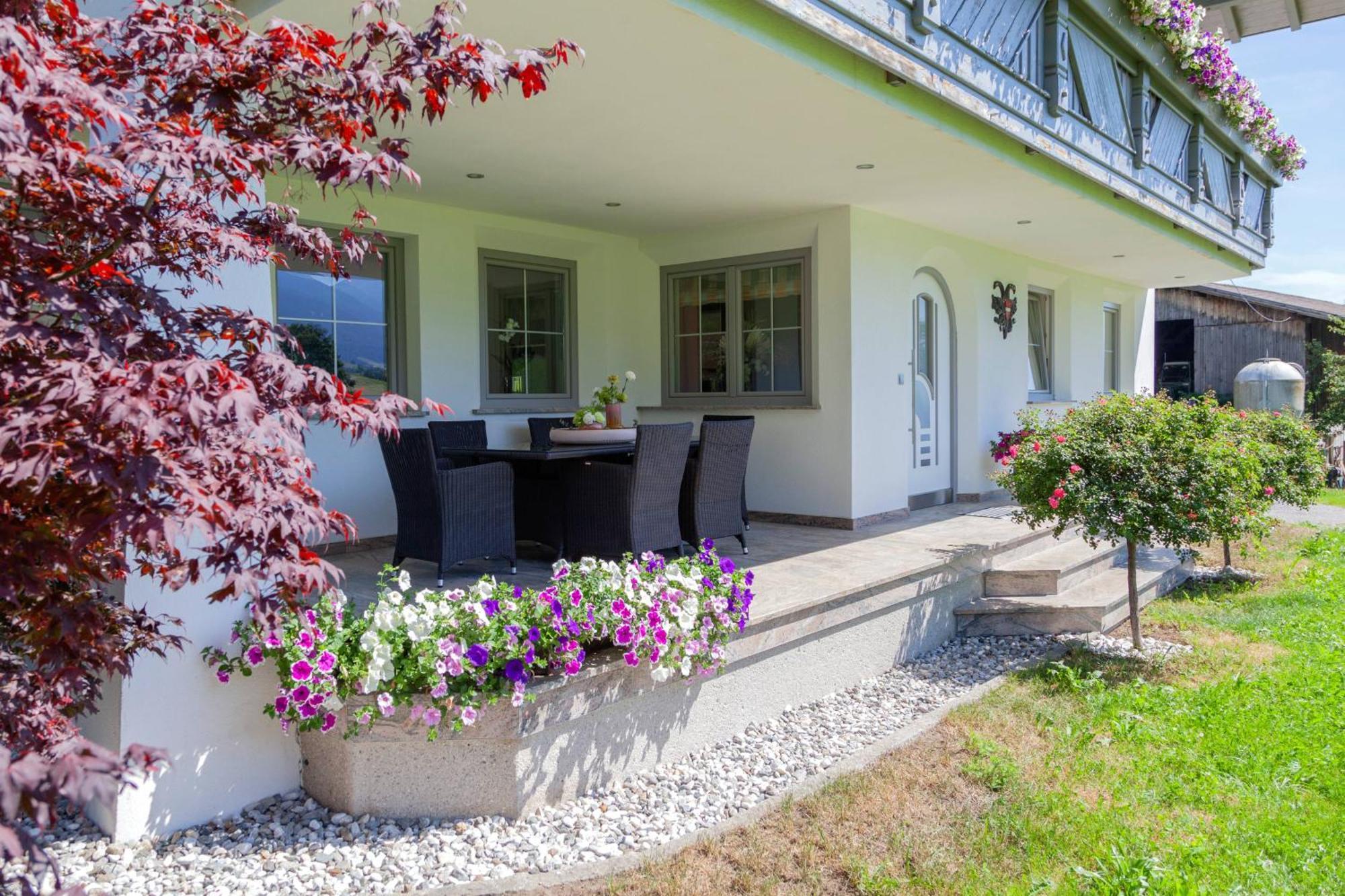 Gaestehaus Weber Oberperfuss Luaran gambar